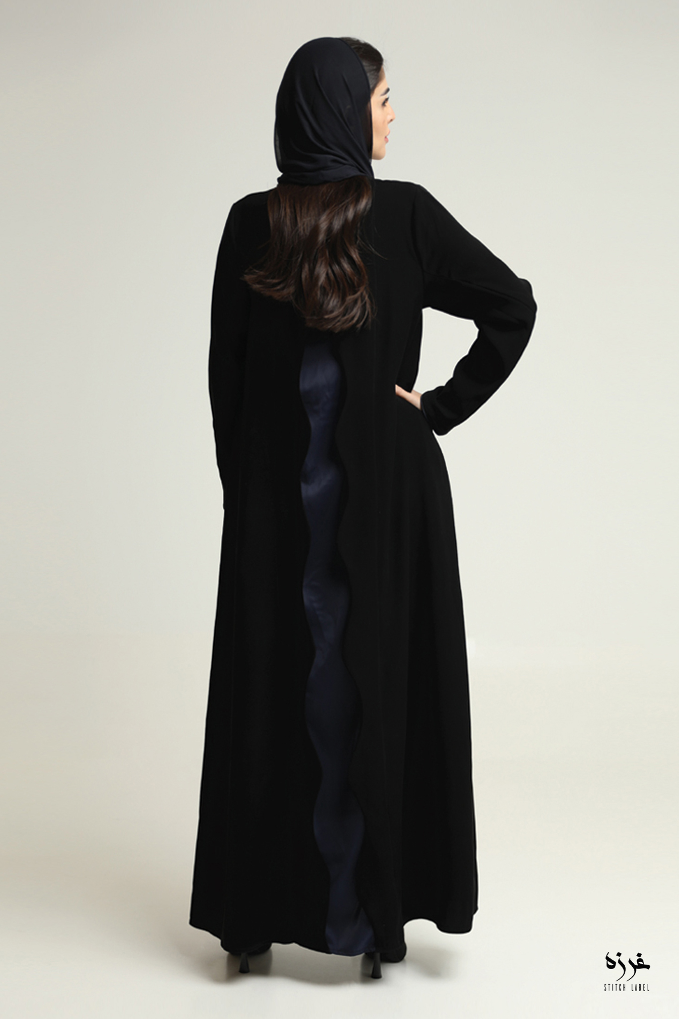 142 295 - Image 3