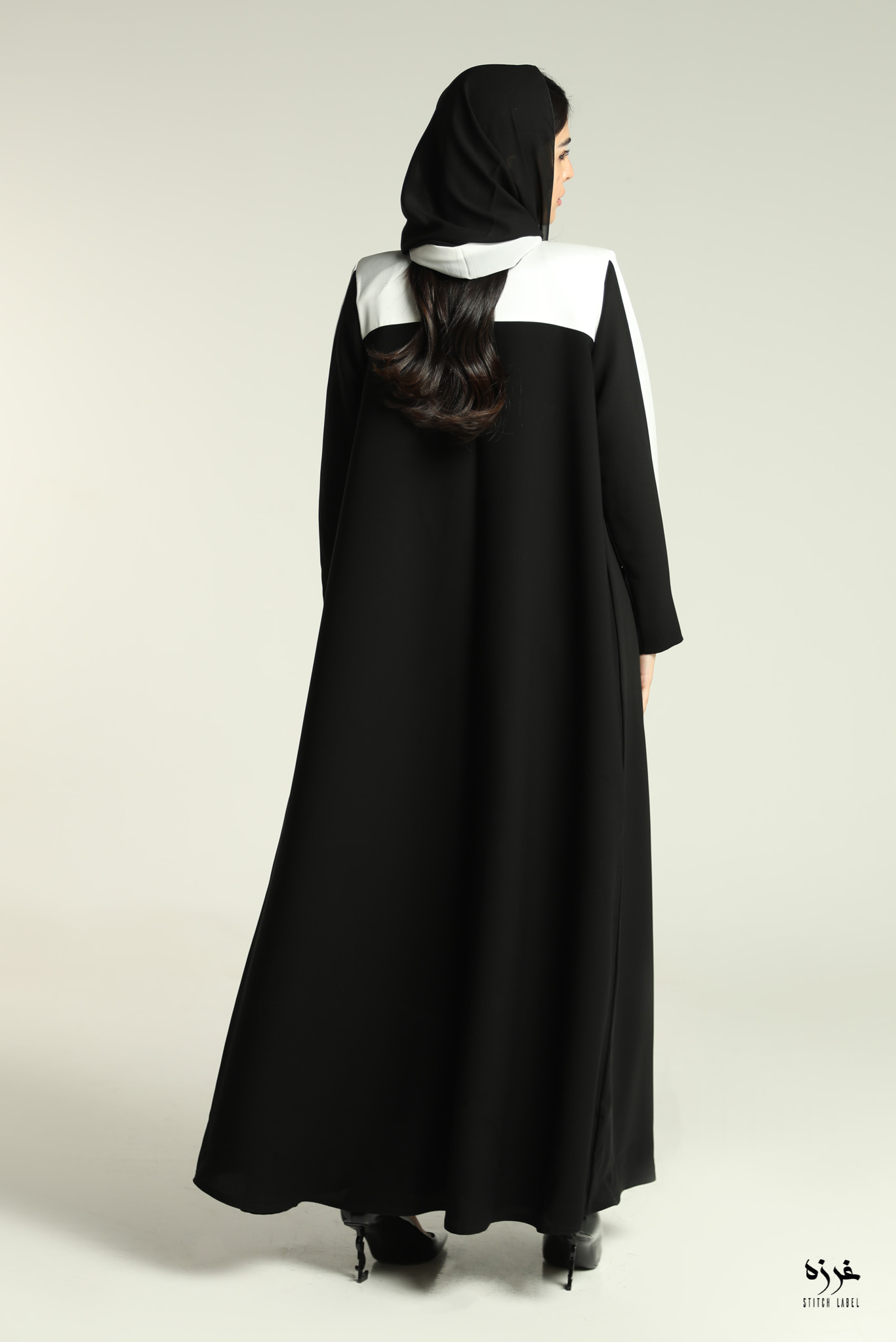 99 460 - Image 3