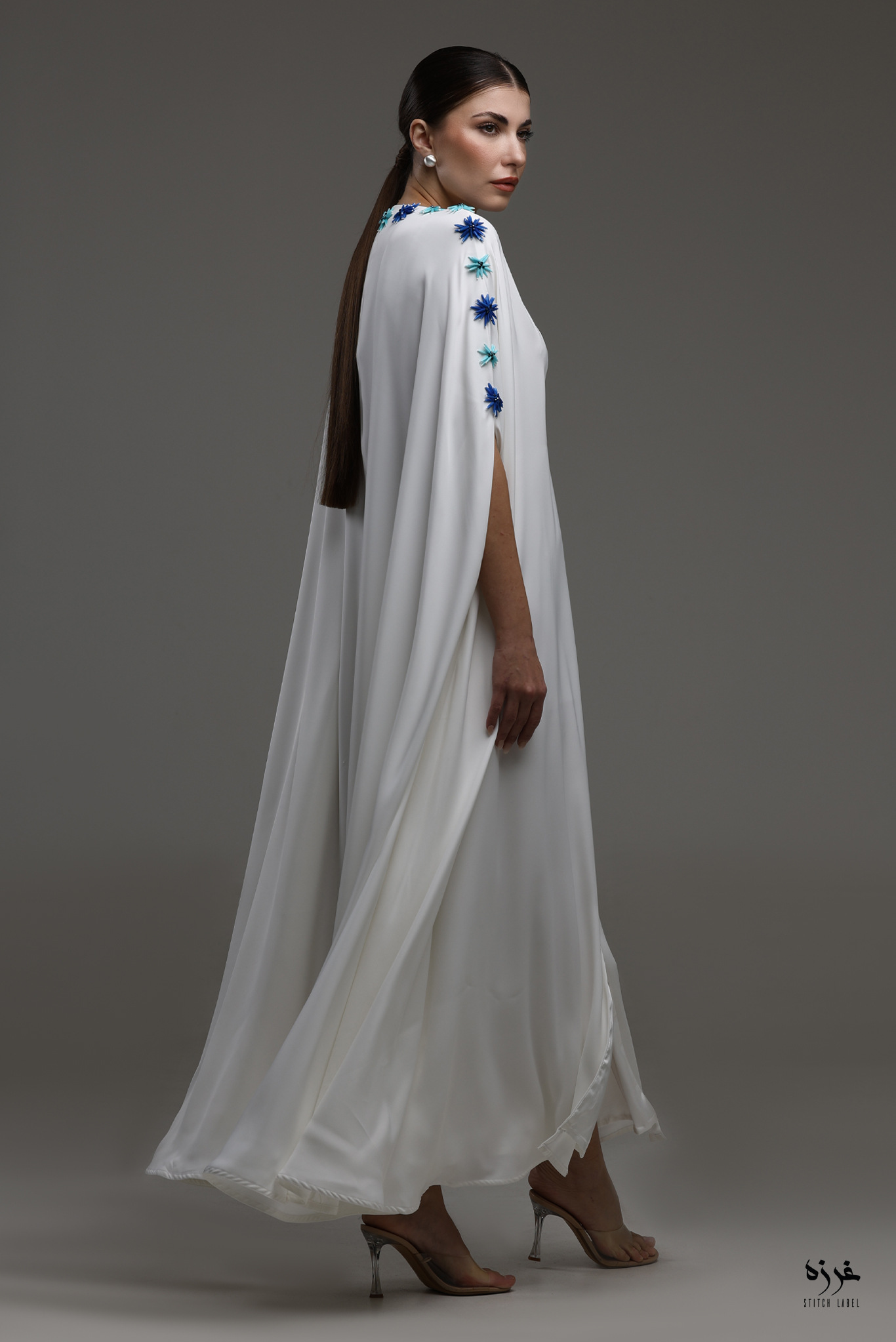 69 498 - Image 3
