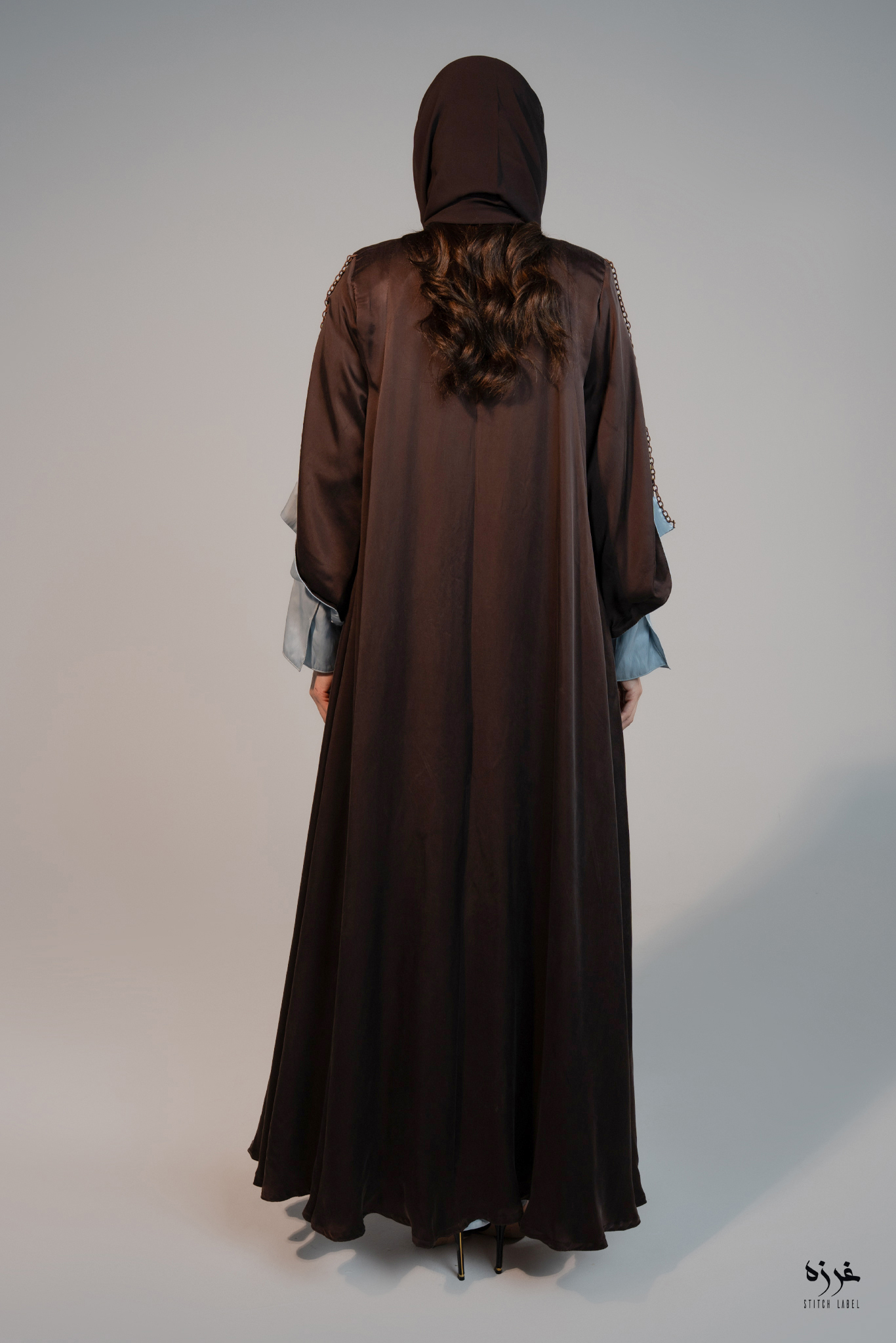 108 571 - Image 3